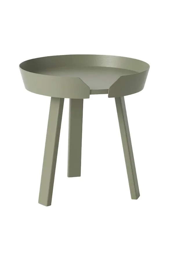 Ljusgrön Muuto-bord i jättefin modell.