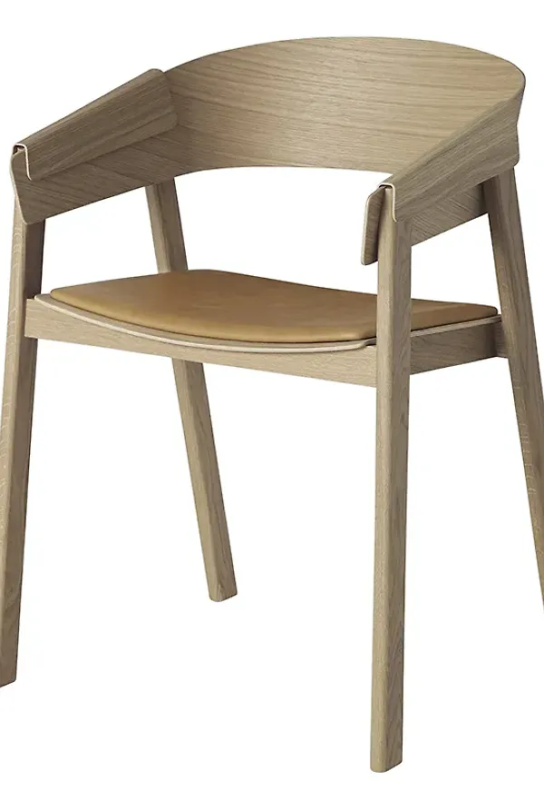 Snygg karmstol 2026 från Muuto.