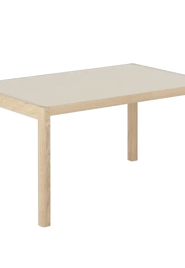 Fantastiskt fin bord som passar bra vid många olika tillfällen.