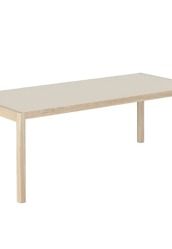 Riktigt fin matbord i linoleum från Muuto.