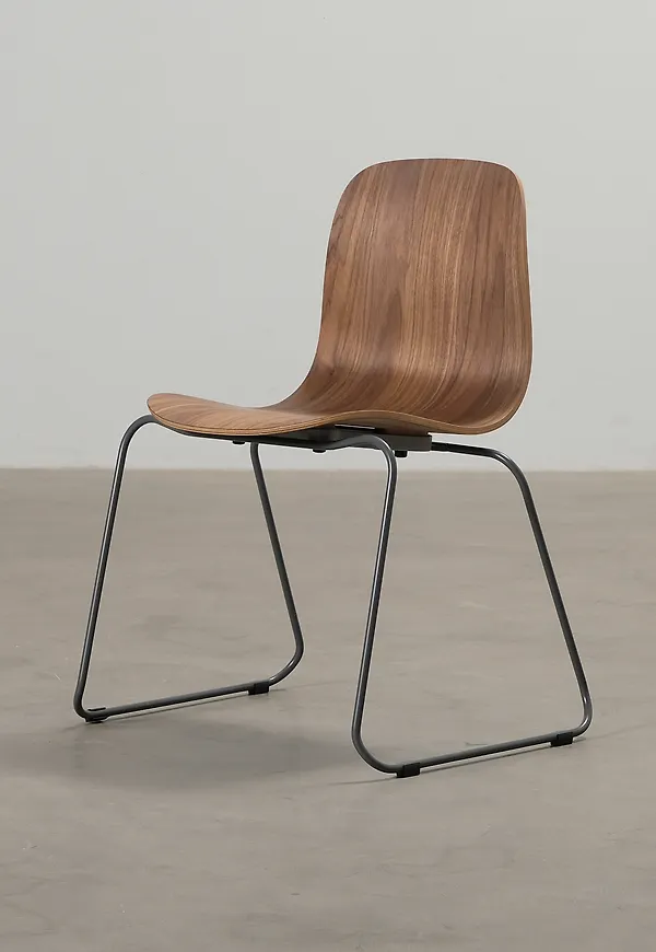 Fantastiskt snygg matbordsstol 2025 från MYCS.