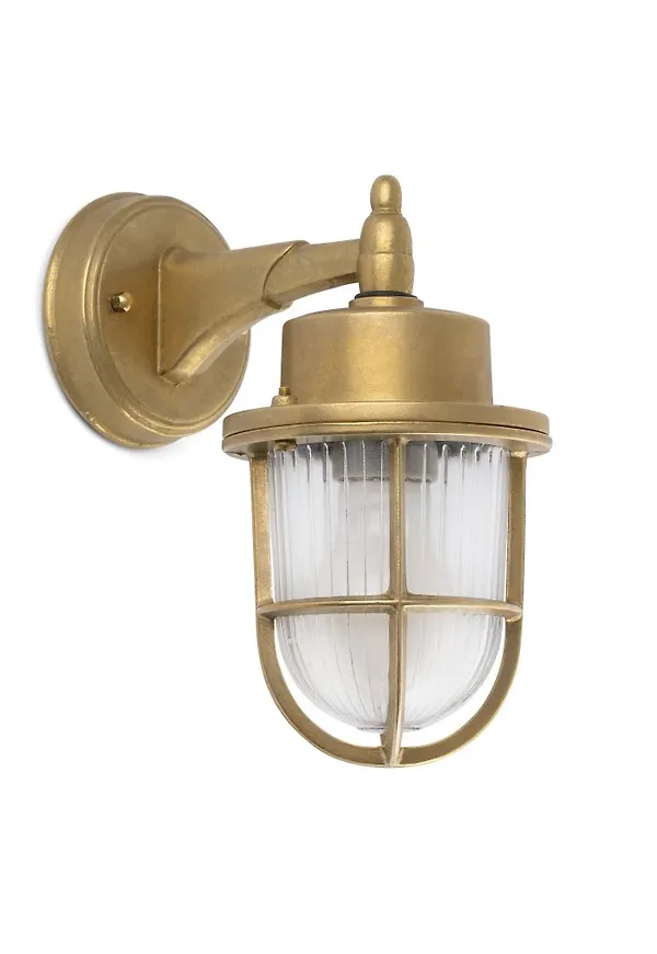 Elegant fasadlampa 2025 från Faro Barcelona.