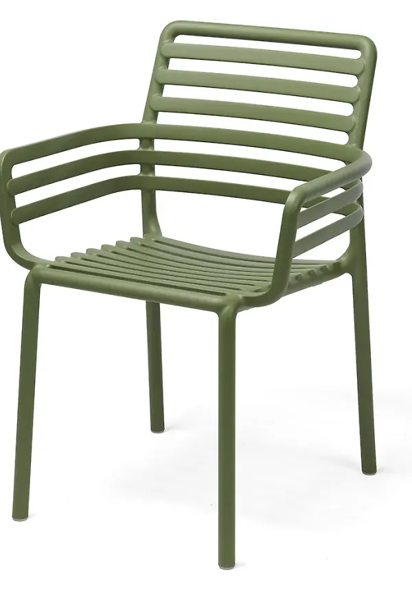 Grön Nardi-stol i skön modell.