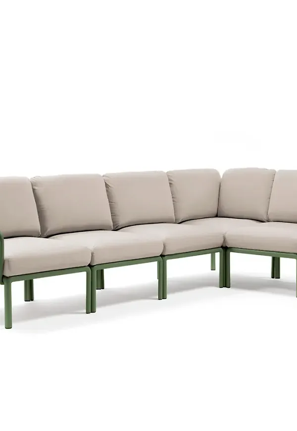 Modern Soffa som passar bra vid många olika tillfällen.