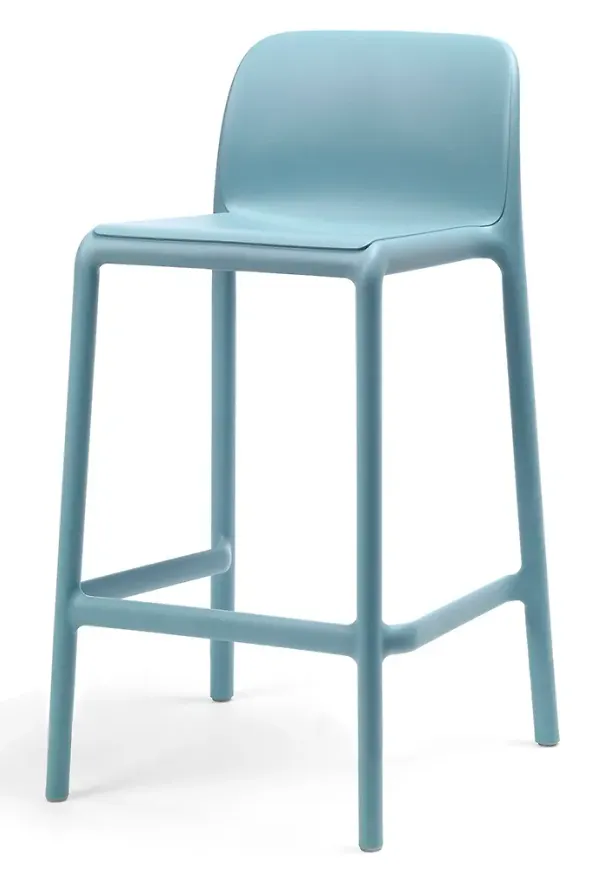 Blå Nardi-stol i stilriktig modell.