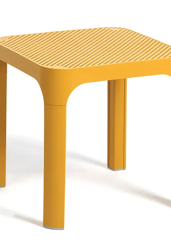 Otroligt snygg sidobord 2026 från Nardi.