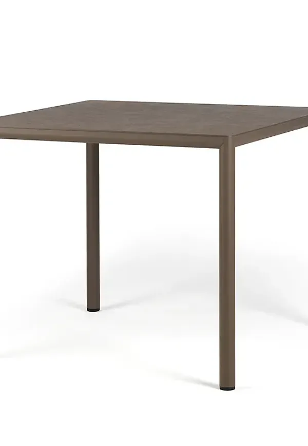 Moderiktig bord 2026 från Nardi.