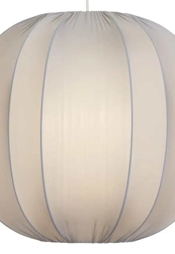 Modern taklampa 2025 från Herstal.