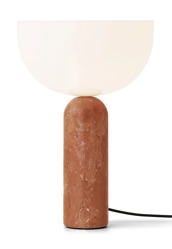 Modern bordslampa 2026 från New Works.