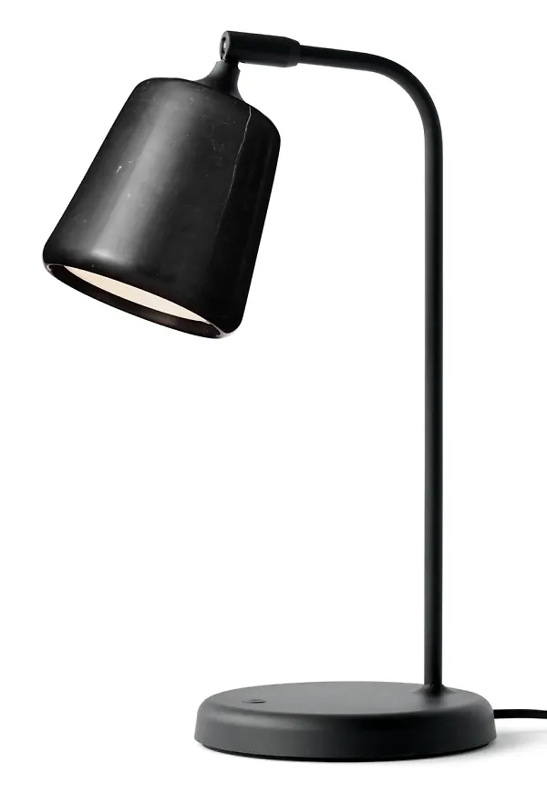 Riktigt fin lampa i svart från New Works.