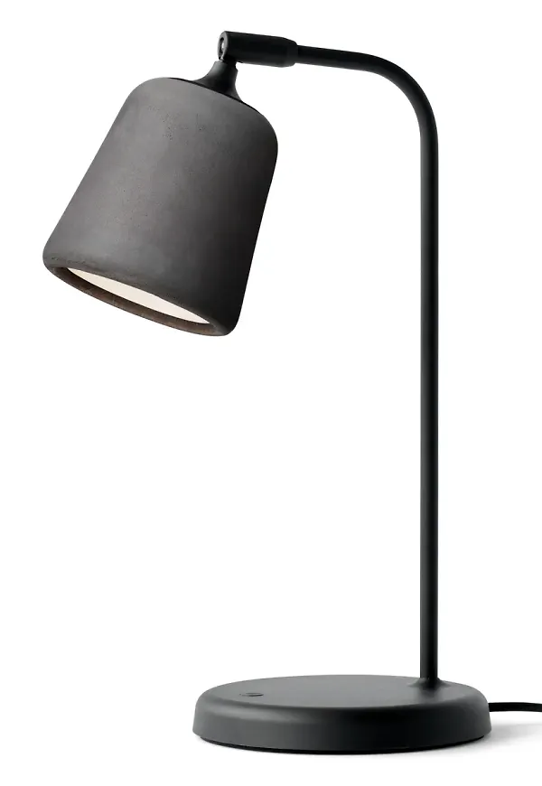 Grå New Works-lampa i modern modell.