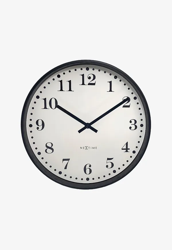 Mysig väggklocka 2026 från NeXtime.