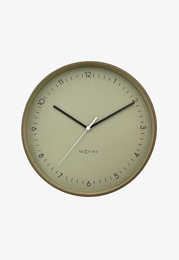 Superfin väggklocka i grönt från NeXtime.