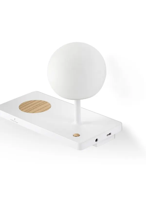 Skön Lampa som passar bra vid många olika tillfällen.