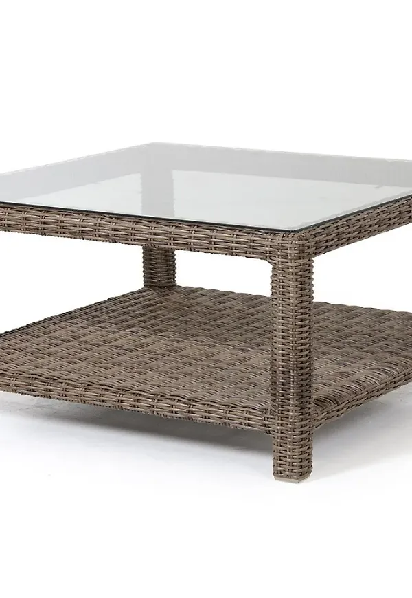 Brun soffbord som passar perfekt till sommaren 2025!