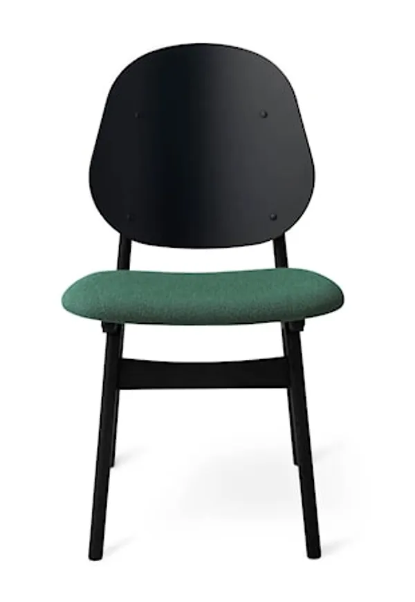 Stilren stol i grönt från Warm Nordic.