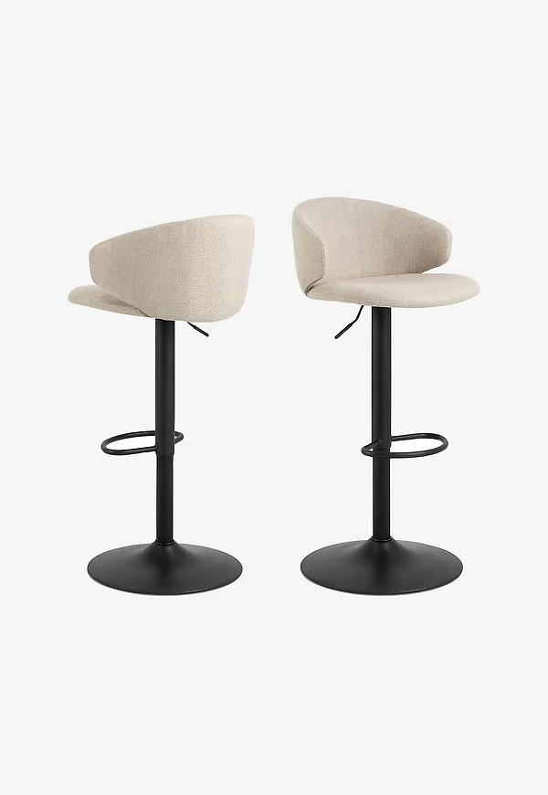 Elegant beige stol 2025 från NORDFORM.