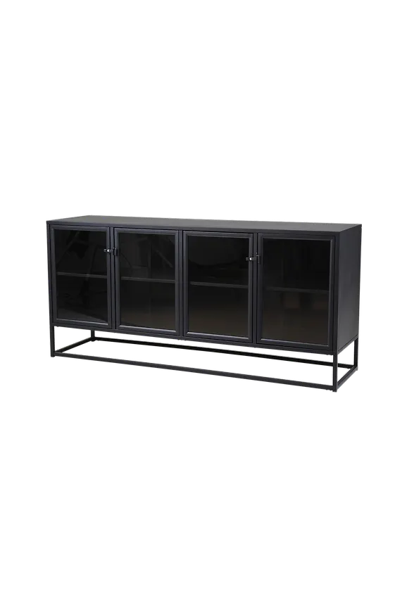 Stilriktig dörr i svart från Nordic Furniture Group.