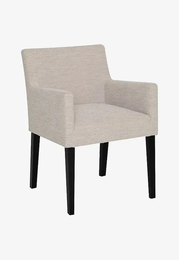 Superfin beige matstol 2025 från Nordic Furniture Group.