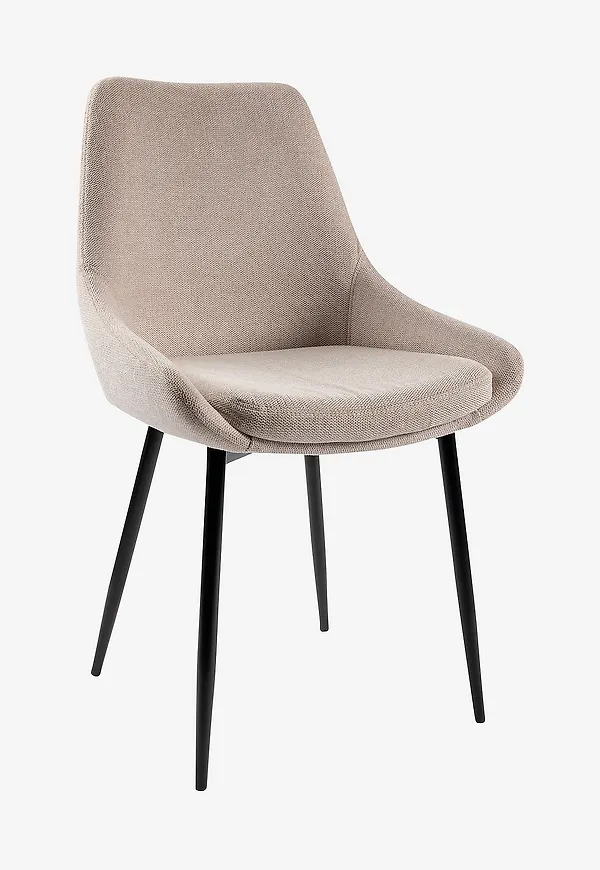 Supersnygg beige stol 2025 från Nordic Furniture Group.