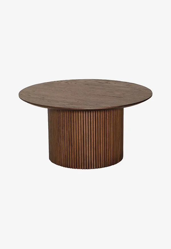 Klassisk brun bord 2026 från Nordic Furniture Group.
