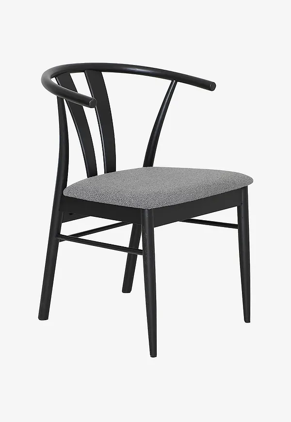 Superfin svart stol 2026 från Nordic Furniture Group.