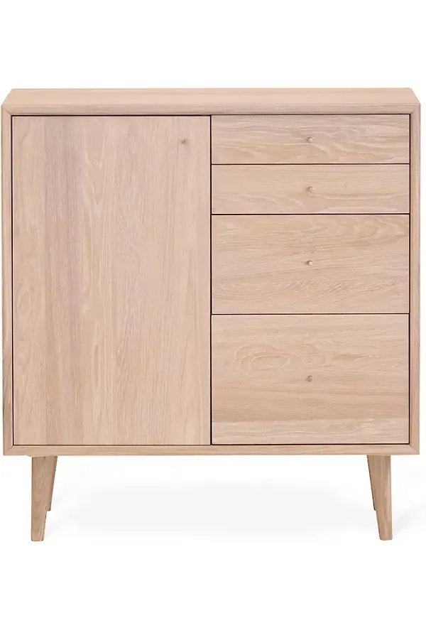 Elegant förvaringsmöbel i ek 2025 från Torkelson.