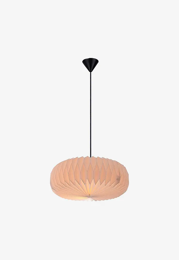 Riktigt snygg lampa i vitt från Nordlux.
