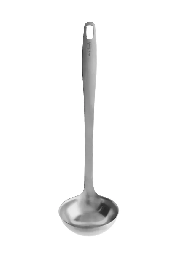 Trendig slev i silverfärgade från Nordwik.