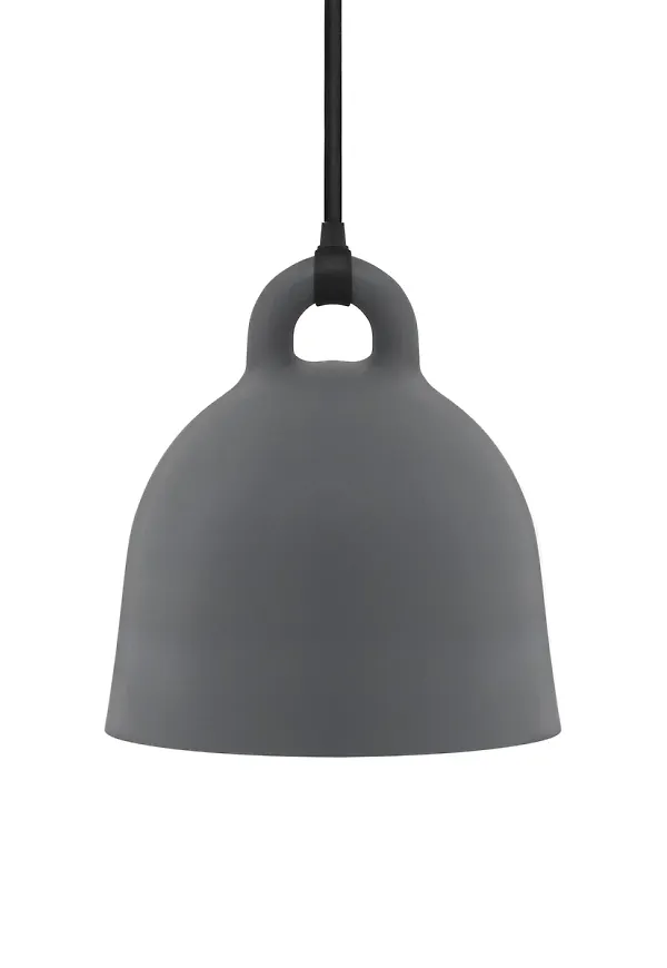 Supersnygg grå lampa 2025 från Normann Copenhagen.