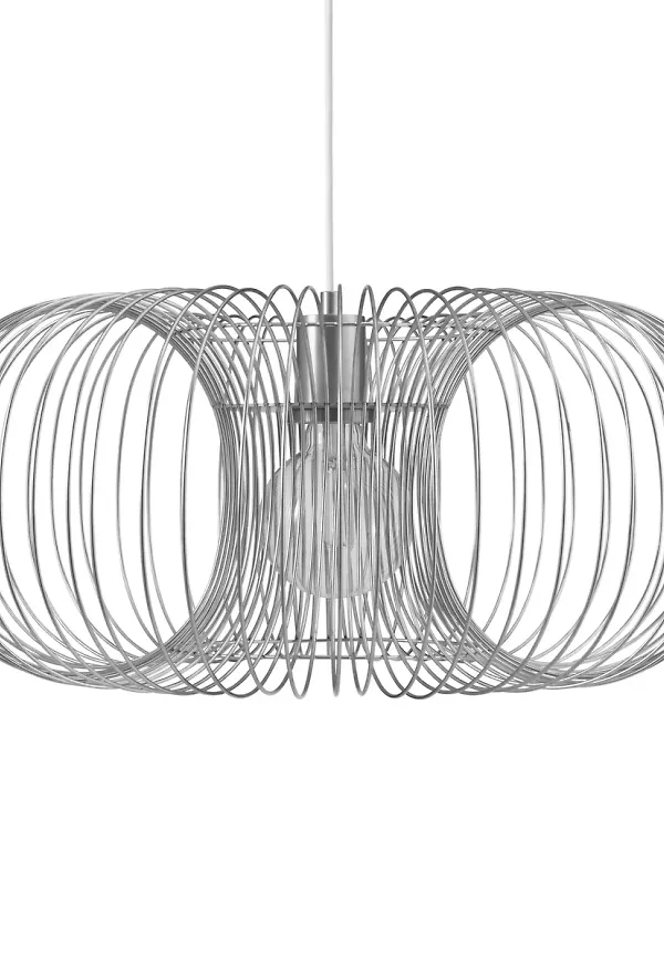 Modern silverfärgad lampa 2025 från Normann Copenhagen.