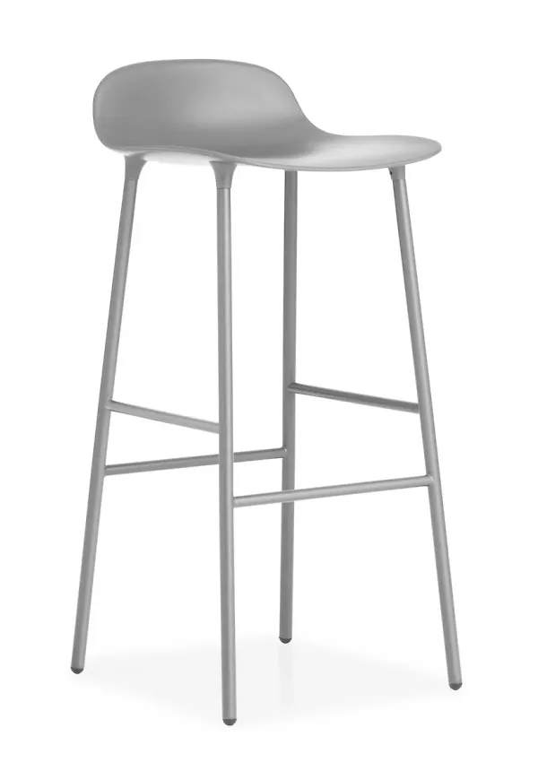 Stilriktig stol 2025 från Normann Copenhagen.