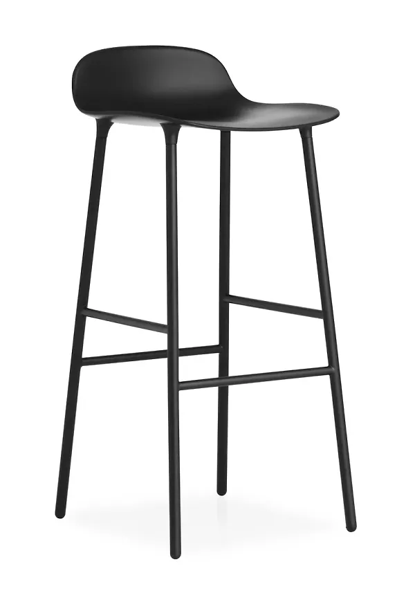 Riktigt snygg svart barstol 2025 från Normann Copenhagen.