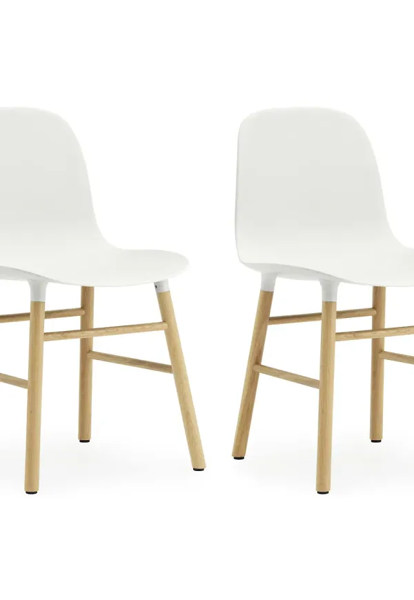 Vit Normann Copenhagen-stol i söt modell.