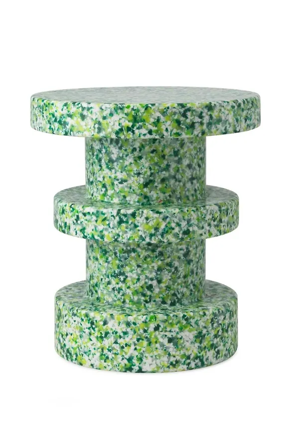 Snygg brickbord 2024 från Normann Copenhagen.