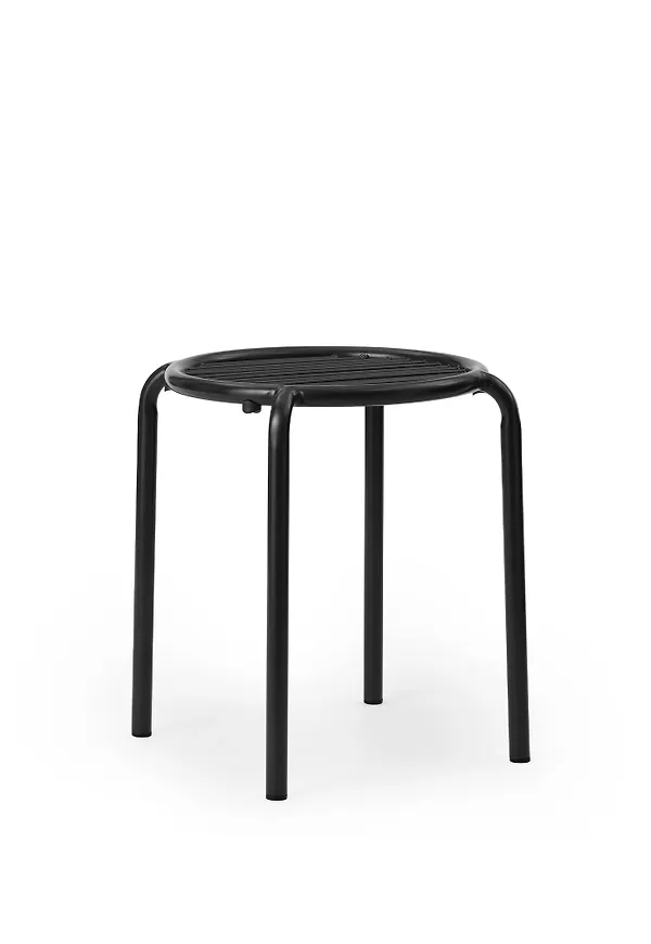 Klassisk svart pall 2026 från Normann Copenhagen.