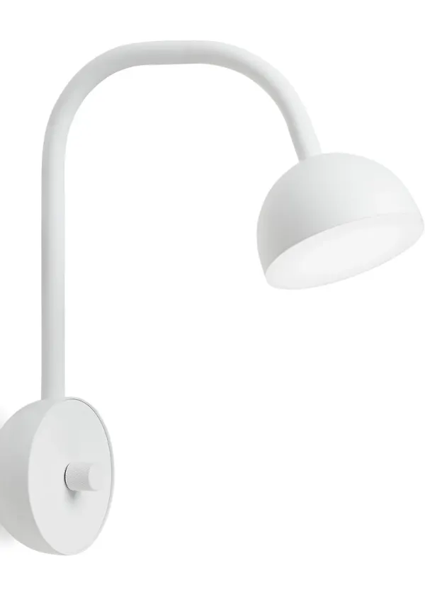 Jättefin Lampa som passar bra vid många olika tillfällen.