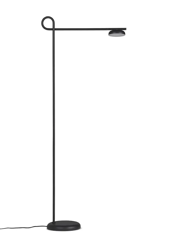 Stilren lampa i svart från Northern.