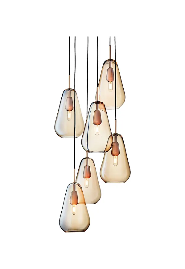 Jättefin guldlampa 2026 från Nuura.