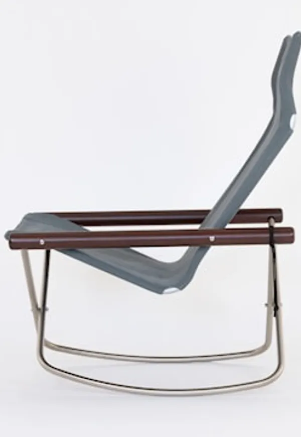 Grå NychairX-bomullsstol i smickrande modell.