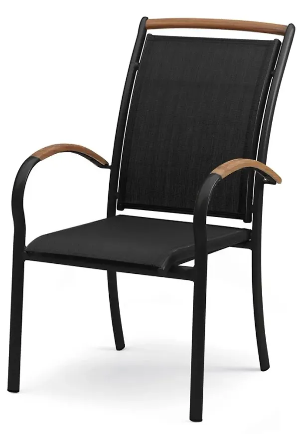 Fin svart aluminiumstol 2025 från Hillerstorp.