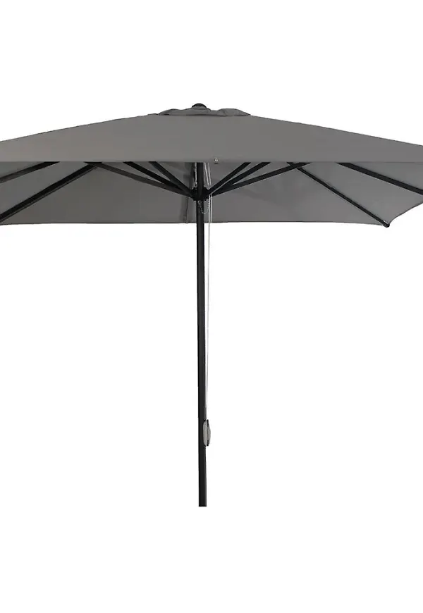 Grå Cane-Line-aluminiumutemöbel i söt modell.