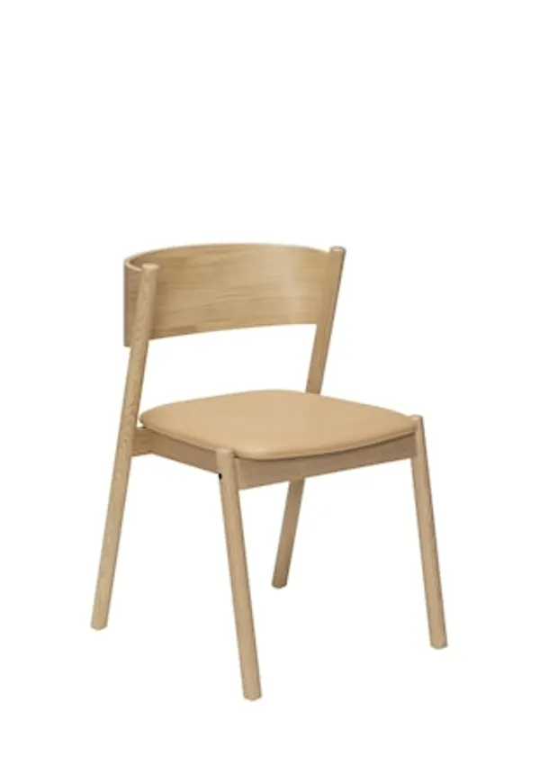 Riktigt fin stol i ek från Hübsch.