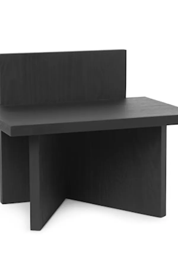 Fantastiskt fin svart möbel 2025 från FERM LIVING.