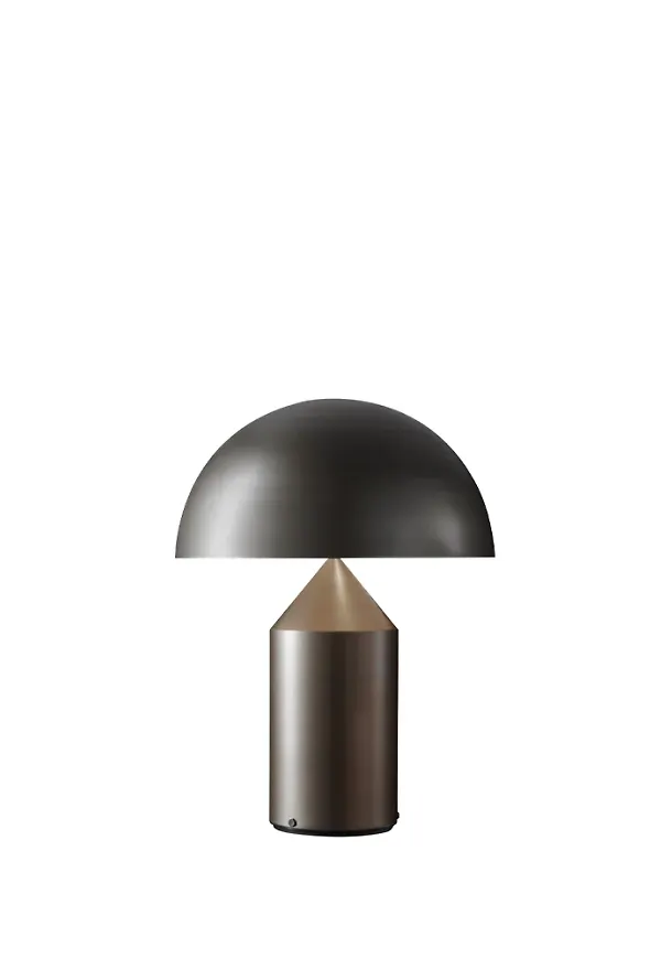 Smickrande lampa 2025 från Oluce.