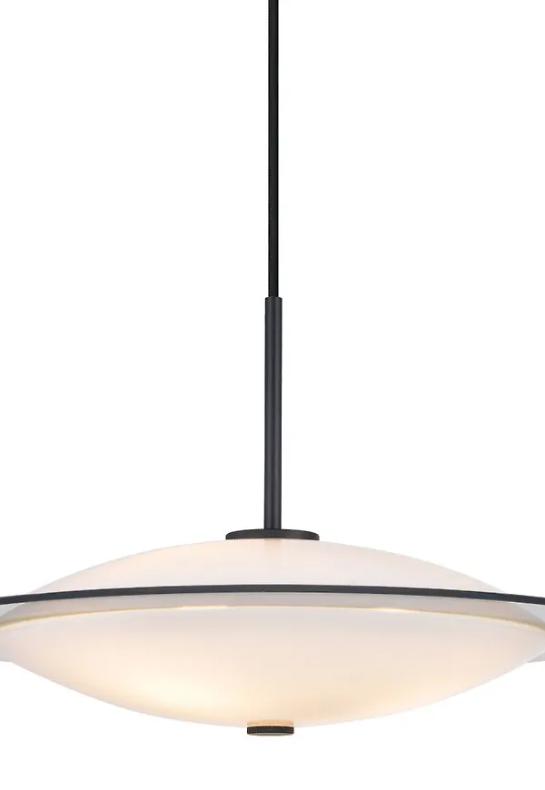 Trendig taklampa 2025 från Halo Design.