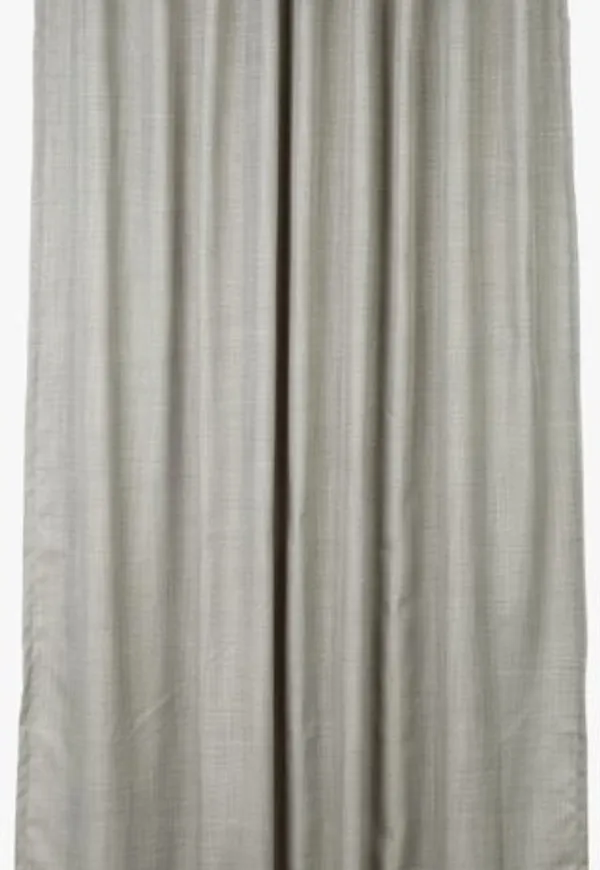 Snygg Gardin som passar bra vid många olika tillfällen.