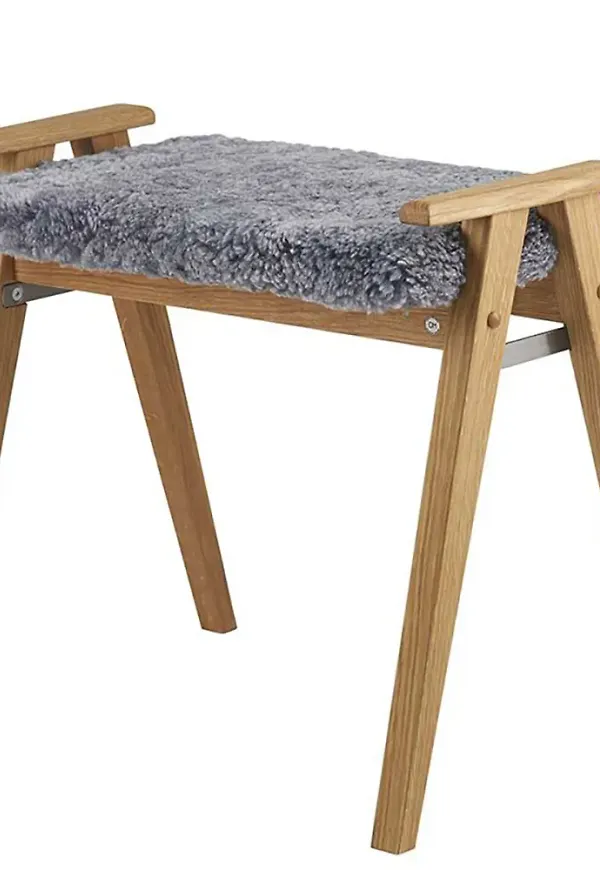 Fantastiskt snygg Möbel som passar bra vid många olika tillfällen.