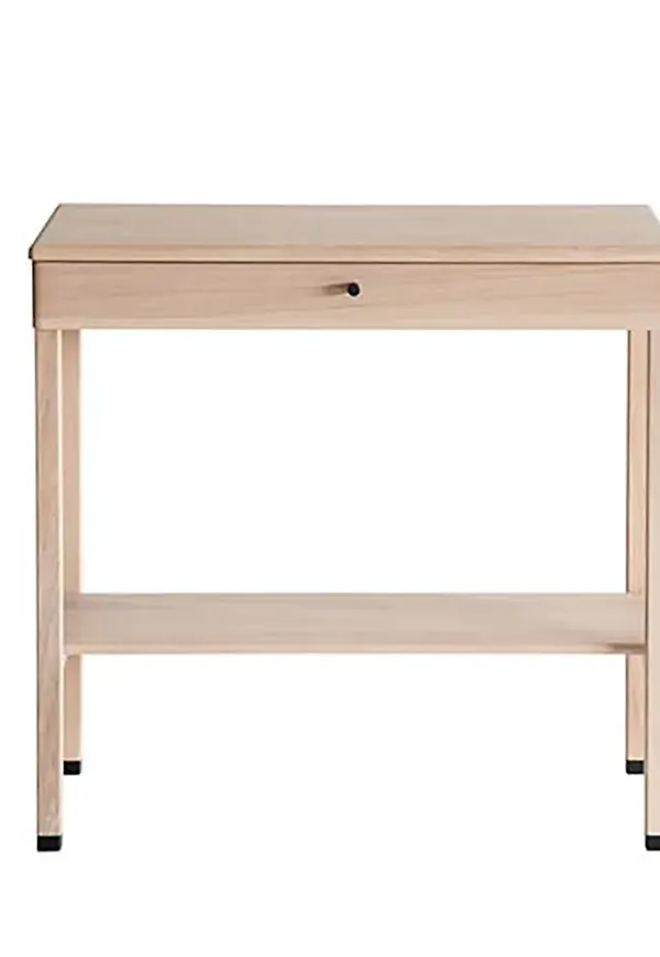 Otroligt fin möbel i ek från Oscarssons Möbel.