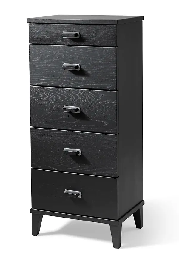 Jättesnygg ekmöbel 2025 från Oscarssons Möbel.